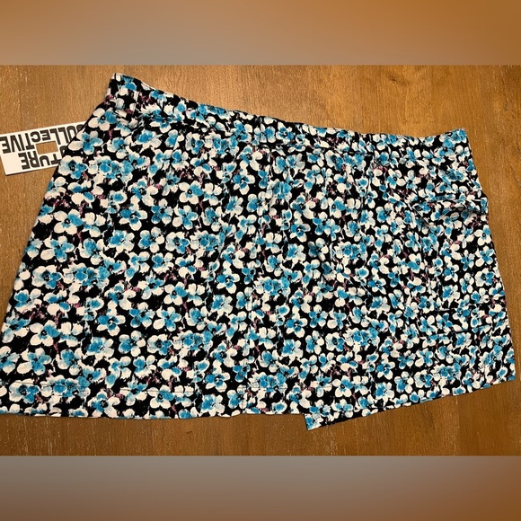 NWT Future Collective x Target Blue Ditsy Floral Print Cargo Skirt - Picture 11 of 12